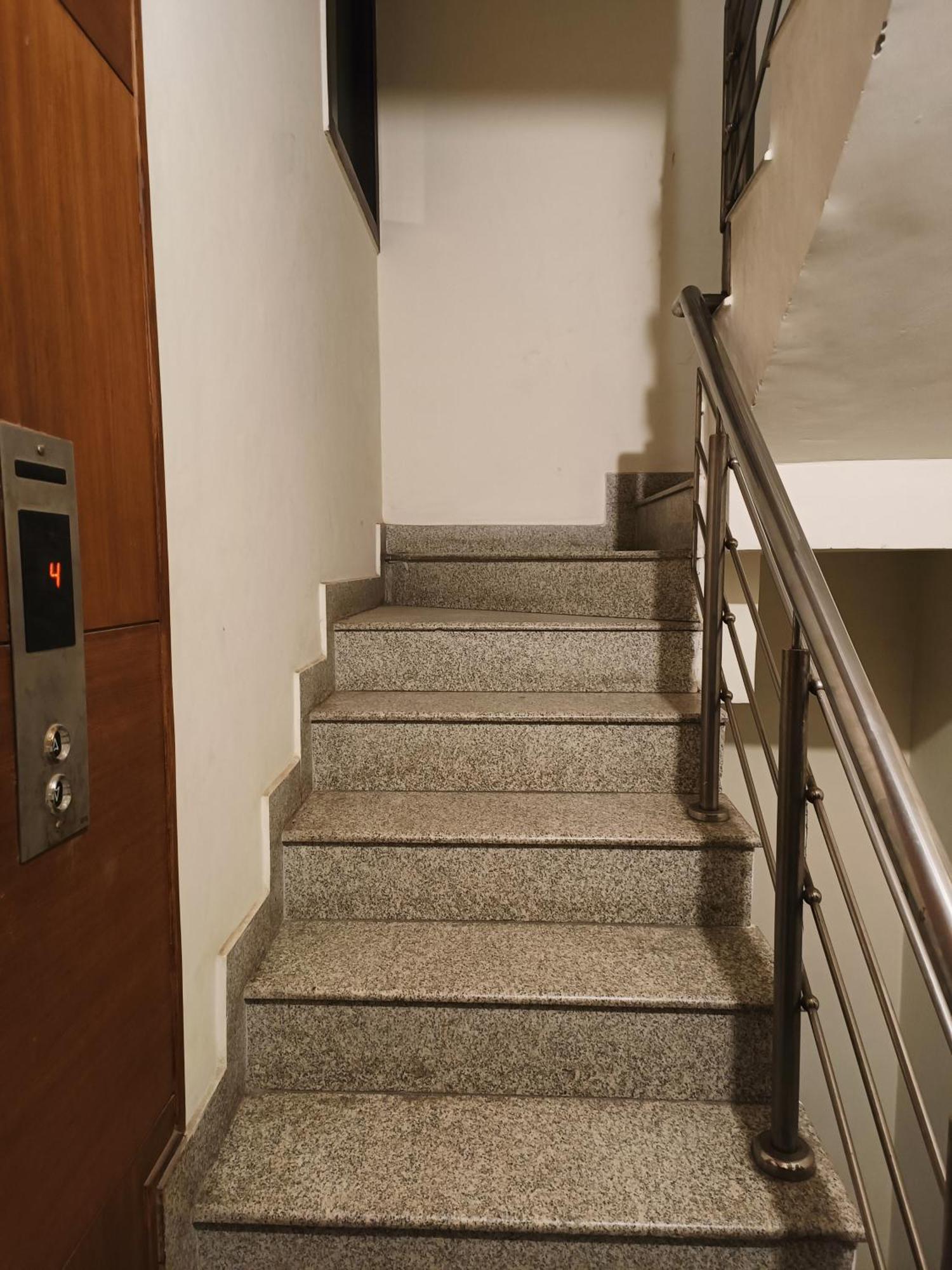 Greenleaf Apartment And Suites, Greater Kailash 1 Nova Deli Exterior foto